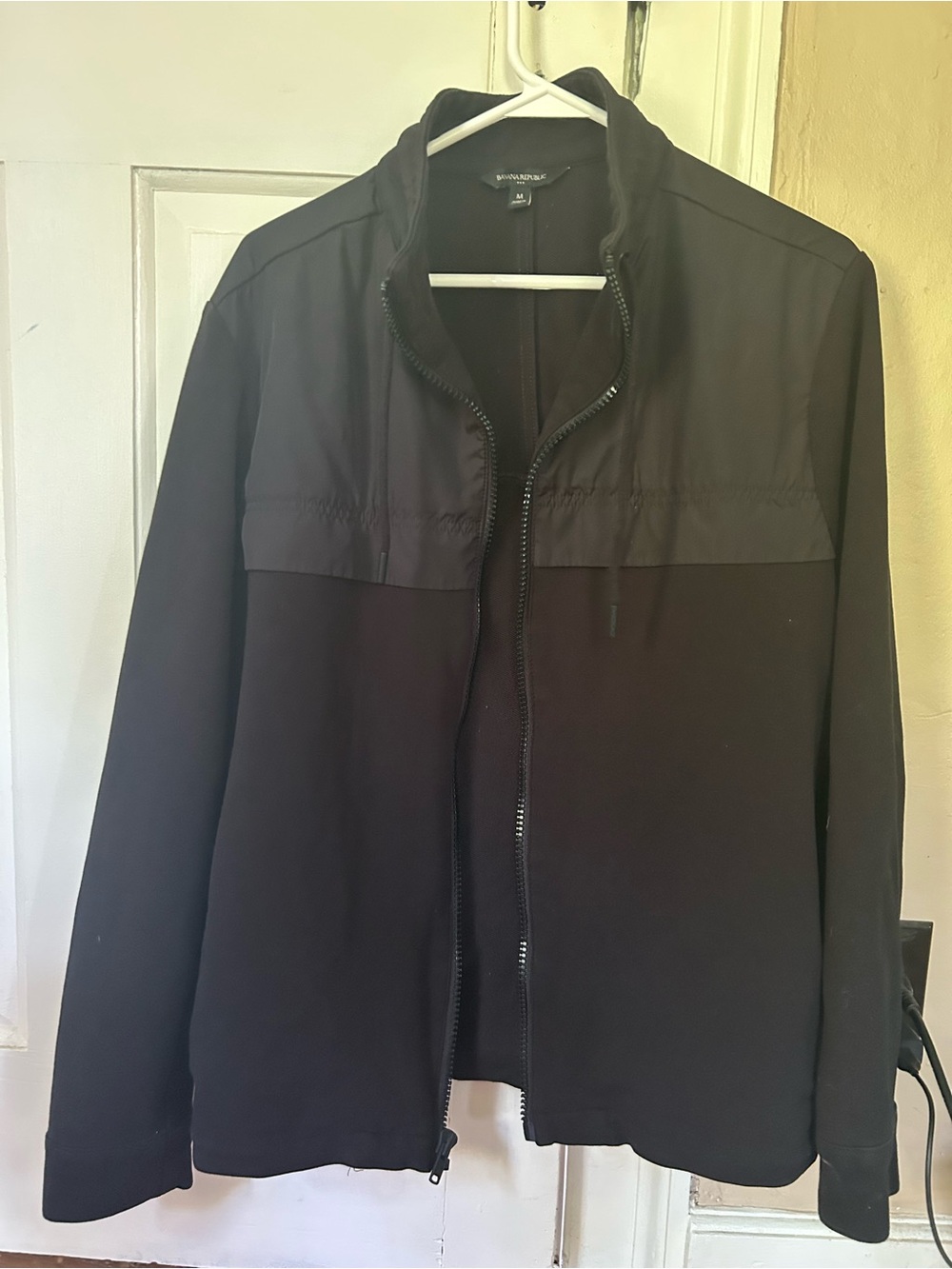 Banana Republic Men's Black Full-Zip Jacket